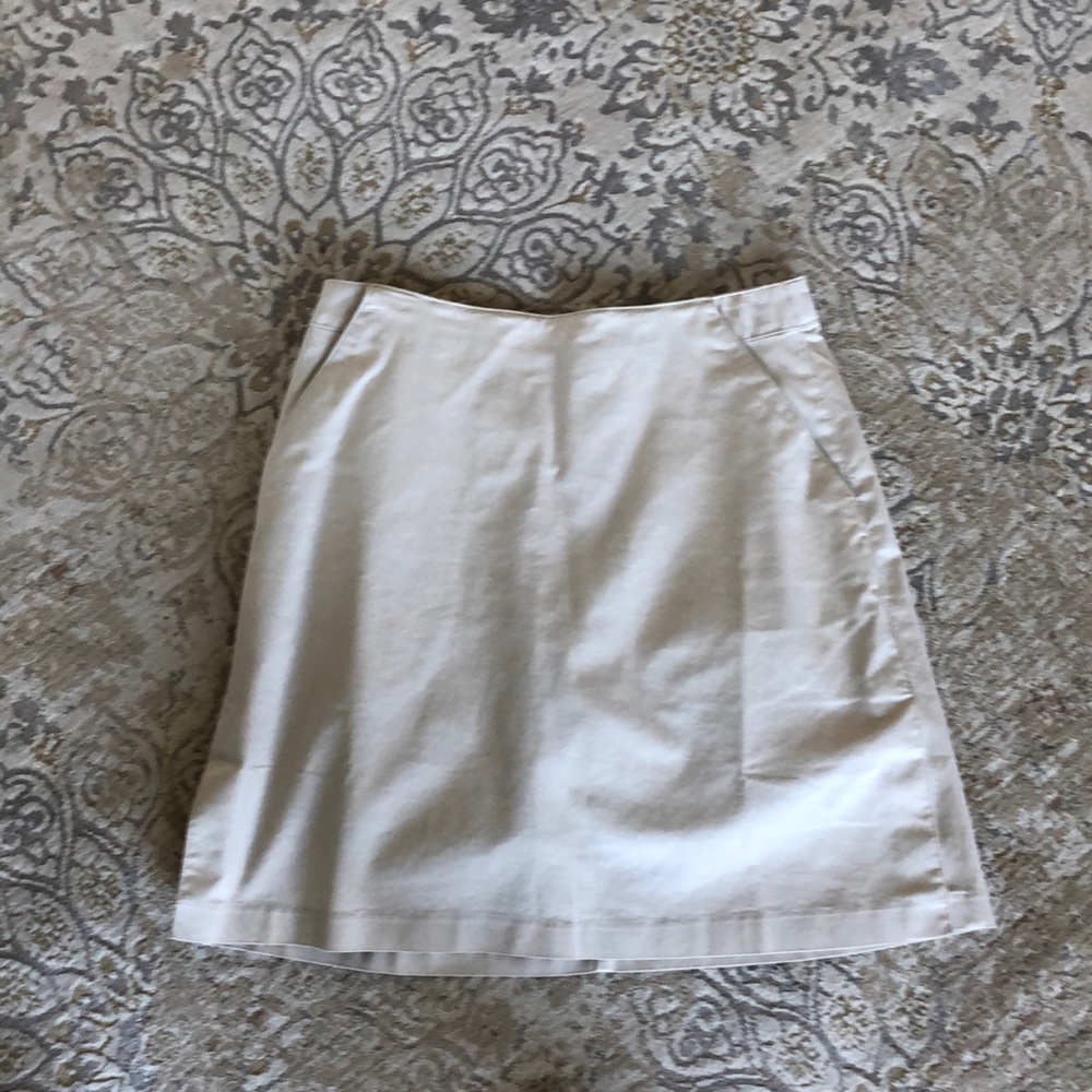 Golf skort